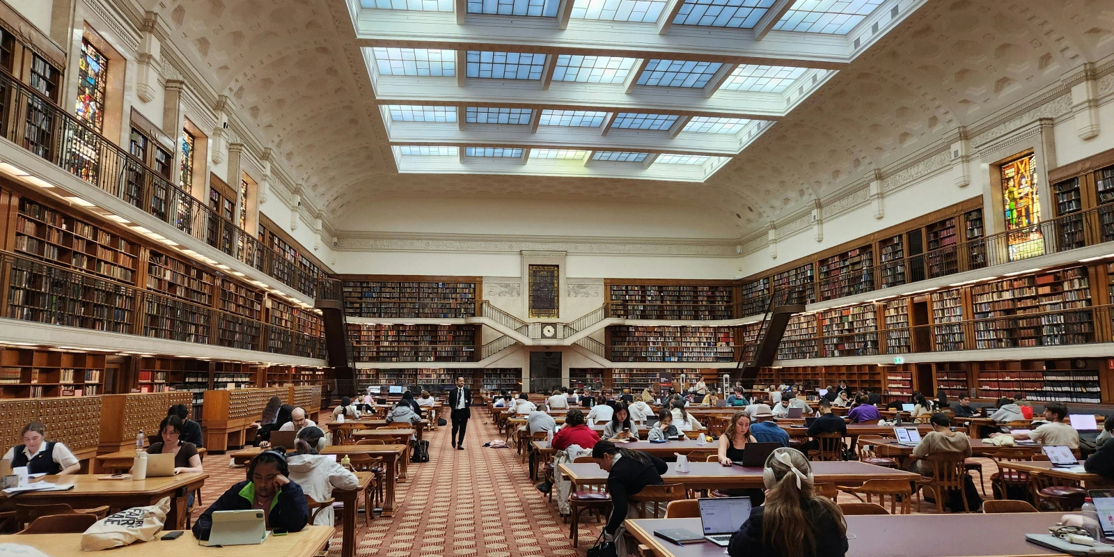 Analyse Critique de l'Art : Théories et Méthodes Analyse Critique de l'Art : Théories et Méthodes