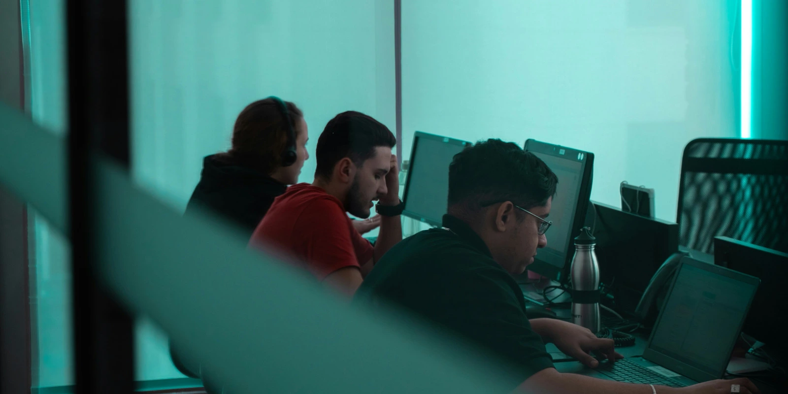 Les Matériaux Non-Traditionnels en Sculpture : Expérimentations et Réflexions