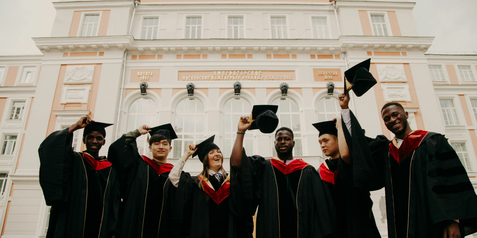 Licence Art Plastique Université : Admission et Cursus