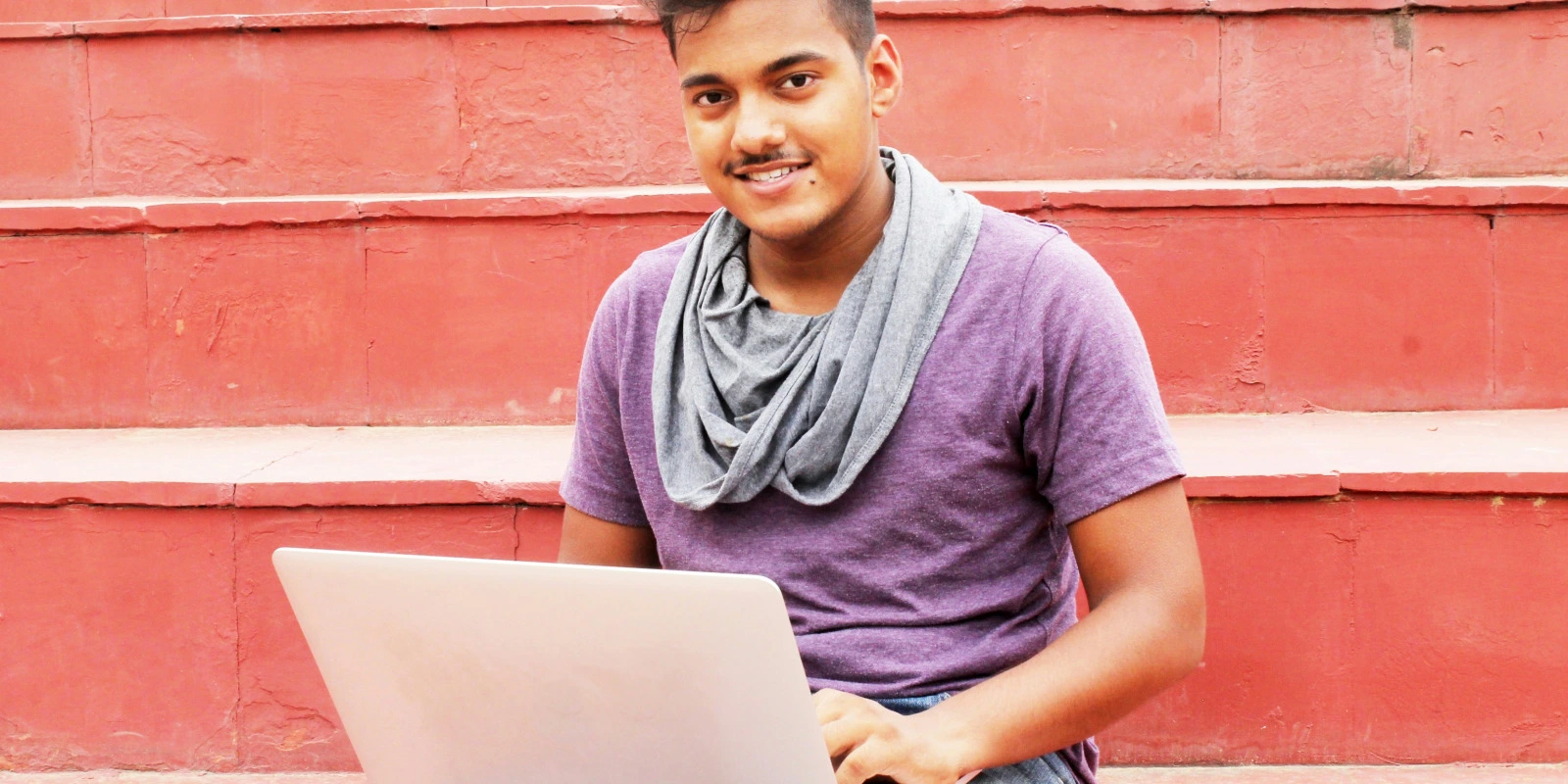 Licence Arts Plastiques à Distance : Comment Ça Marche ?